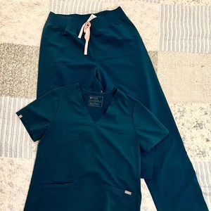 Figs Carribean Blue, Livingston LT, Casma med